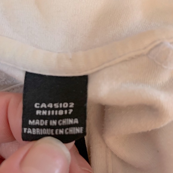 Bench Hoodie - Picture 5 of 7